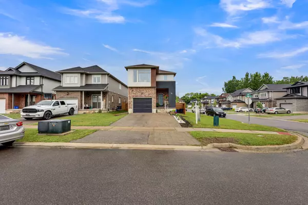 16 Hayes ST, London South, ON N5Z 0A5