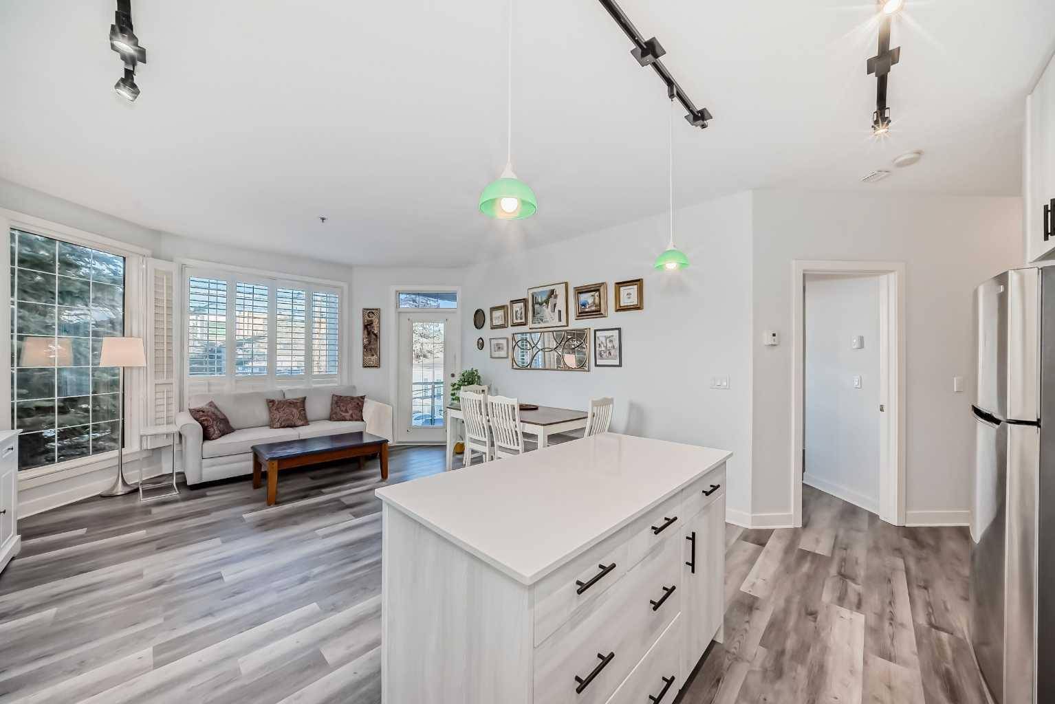 Calgary, AB T2N 3T4,3412 Parkdale BLVD Northwest #201