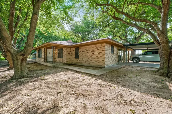 1959 Fm 205, Stephenville, TX 76401