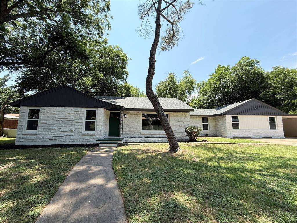 2849 Spruce Park Drive, Richland Hills, TX 76118