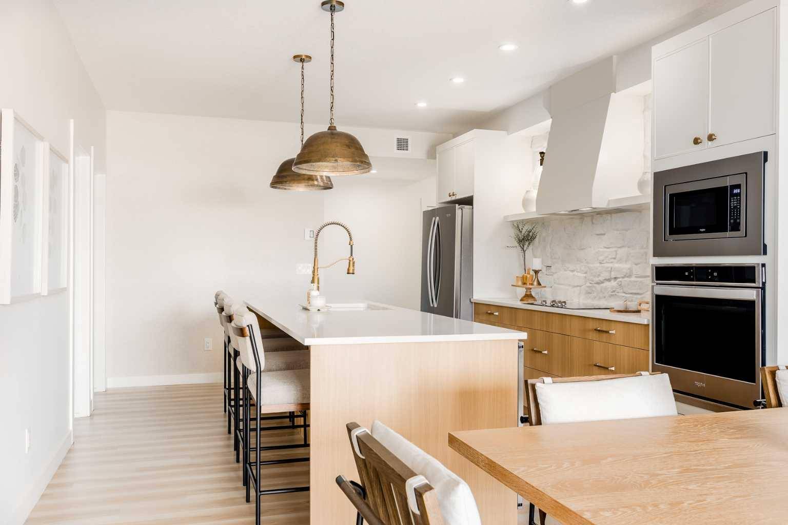 Calgary, AB T3M 0T2,1802 Mahogany BLVD Southeast #7206