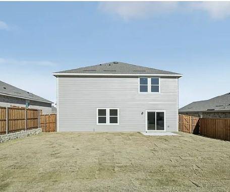 Howe, TX 75459,1304 HAMILTON Street