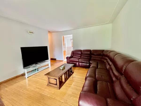 Cambridge, ON N1R 1N4,134 Alison AVE