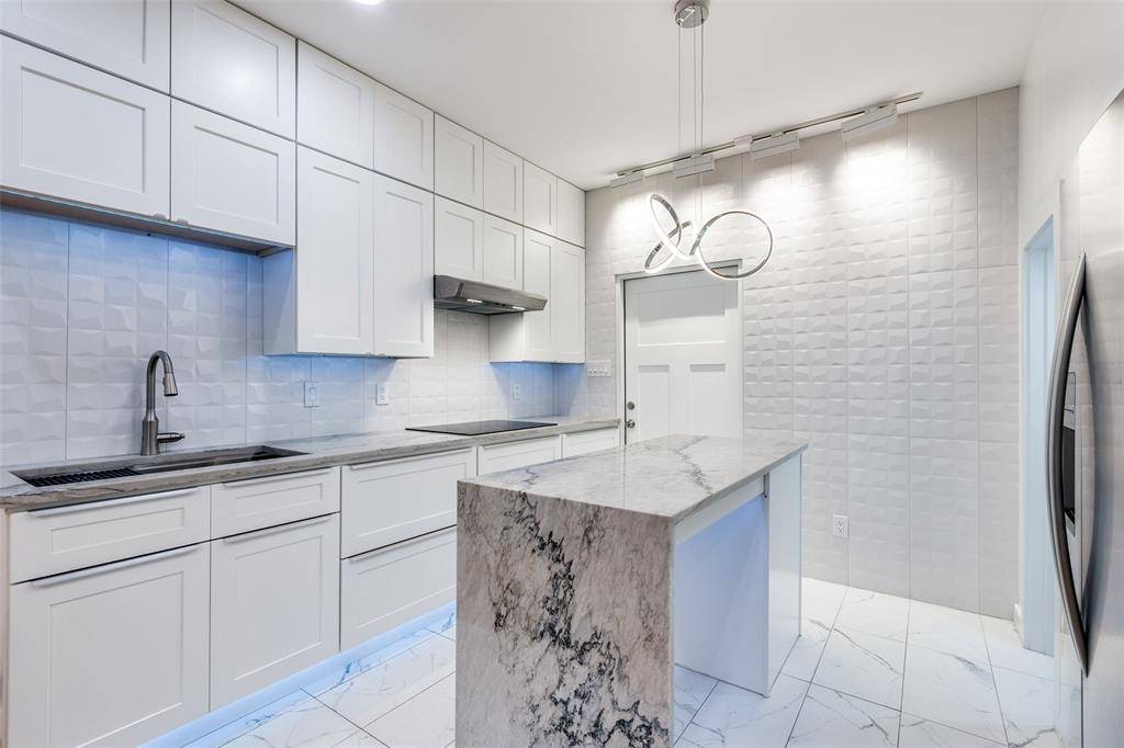 14400 Montfort Drive #1602, Dallas, TX 75254
