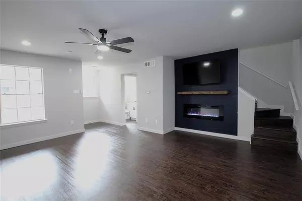 Carrollton, TX 75007,2202 Statler Drive