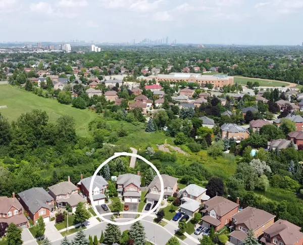 Mississauga, ON L5N 6T6,6807 Gracefield DR W