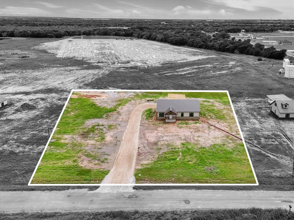 Elm Mott, TX 76640,182 S Baese Road