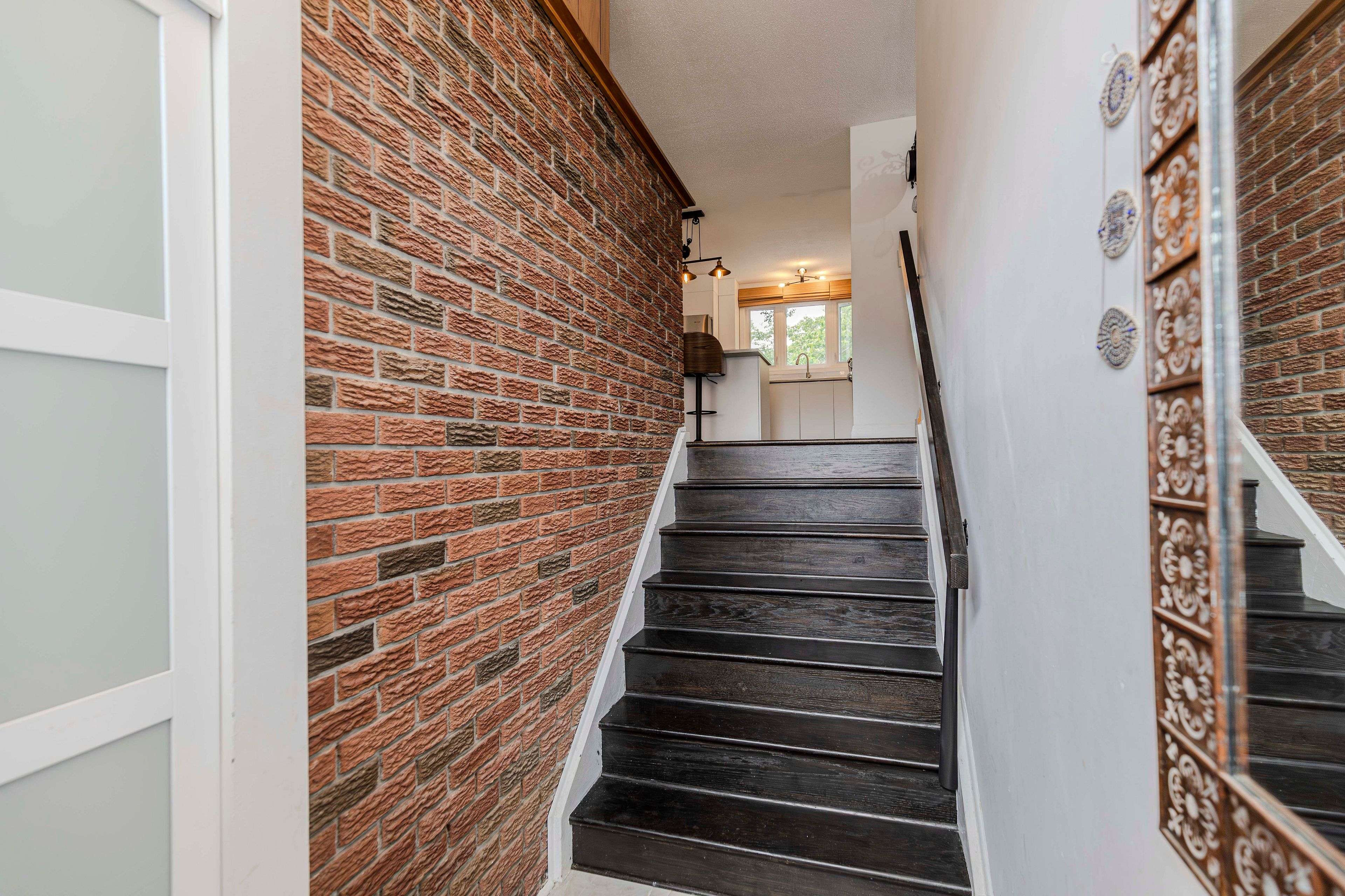 South Of Baseline To Knoxdale, ON K2G 0S1,31 Ashgrove CRES