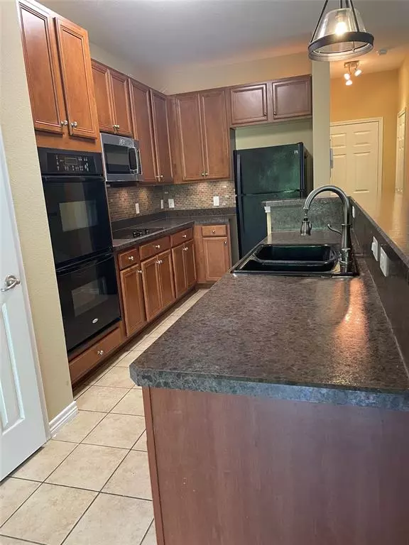 Plano, TX 75074,2052 Oklahoma Avenue