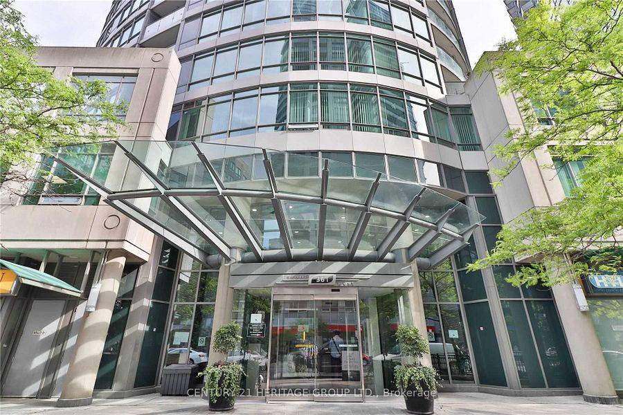 361 Front ST W #1012, Toronto C01, ON M5V 3R5