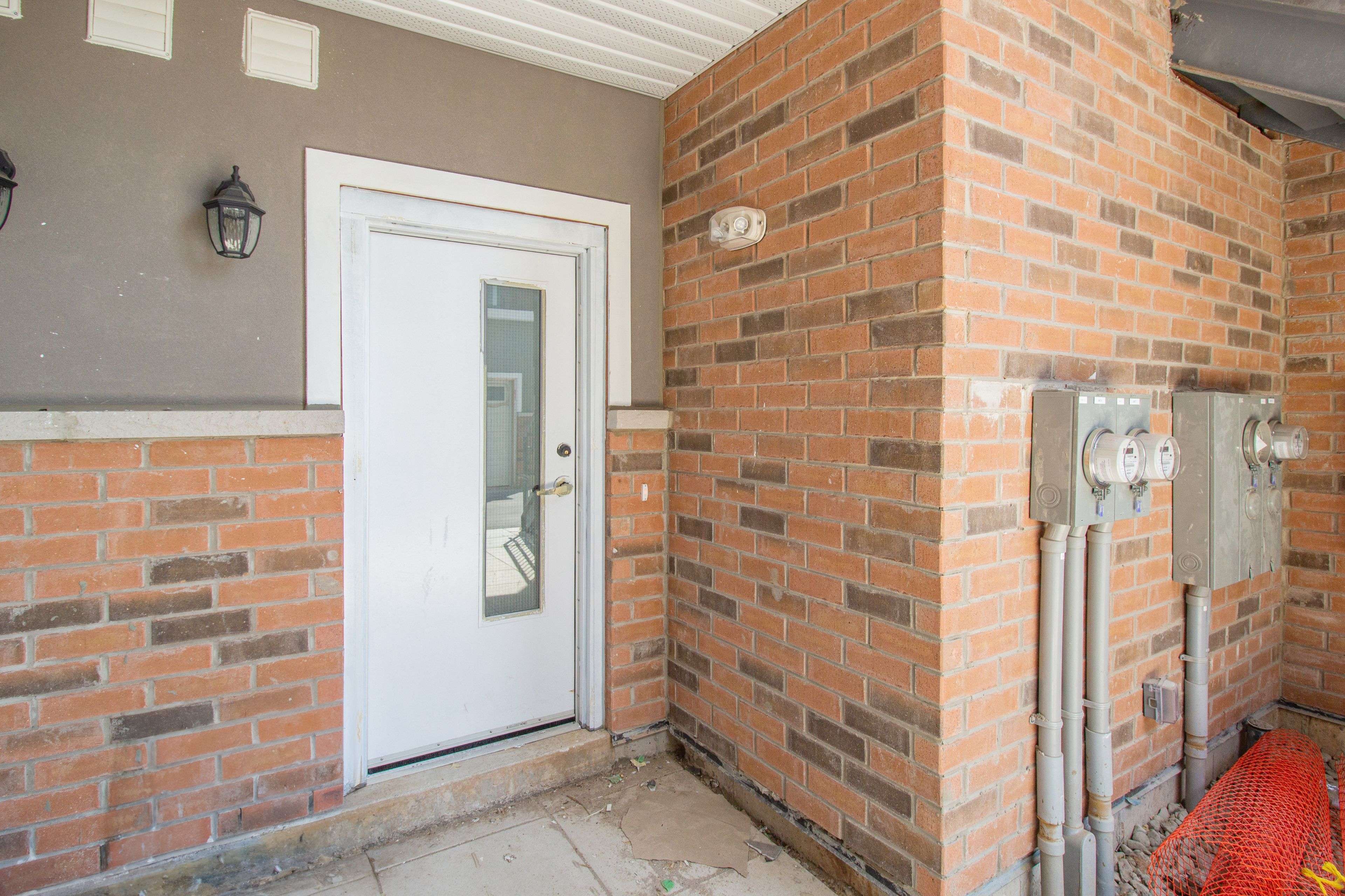 Niagara Falls, ON L2J 1B3,6701 Thorold Stone RD #8
