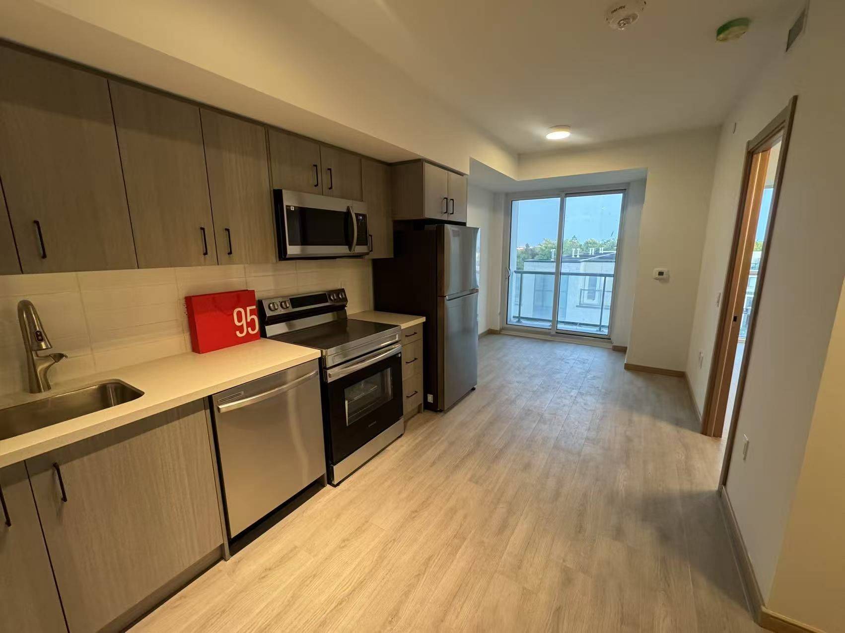 Toronto E05, ON M1T 3K5,3429 Sheppard AVE E #B619