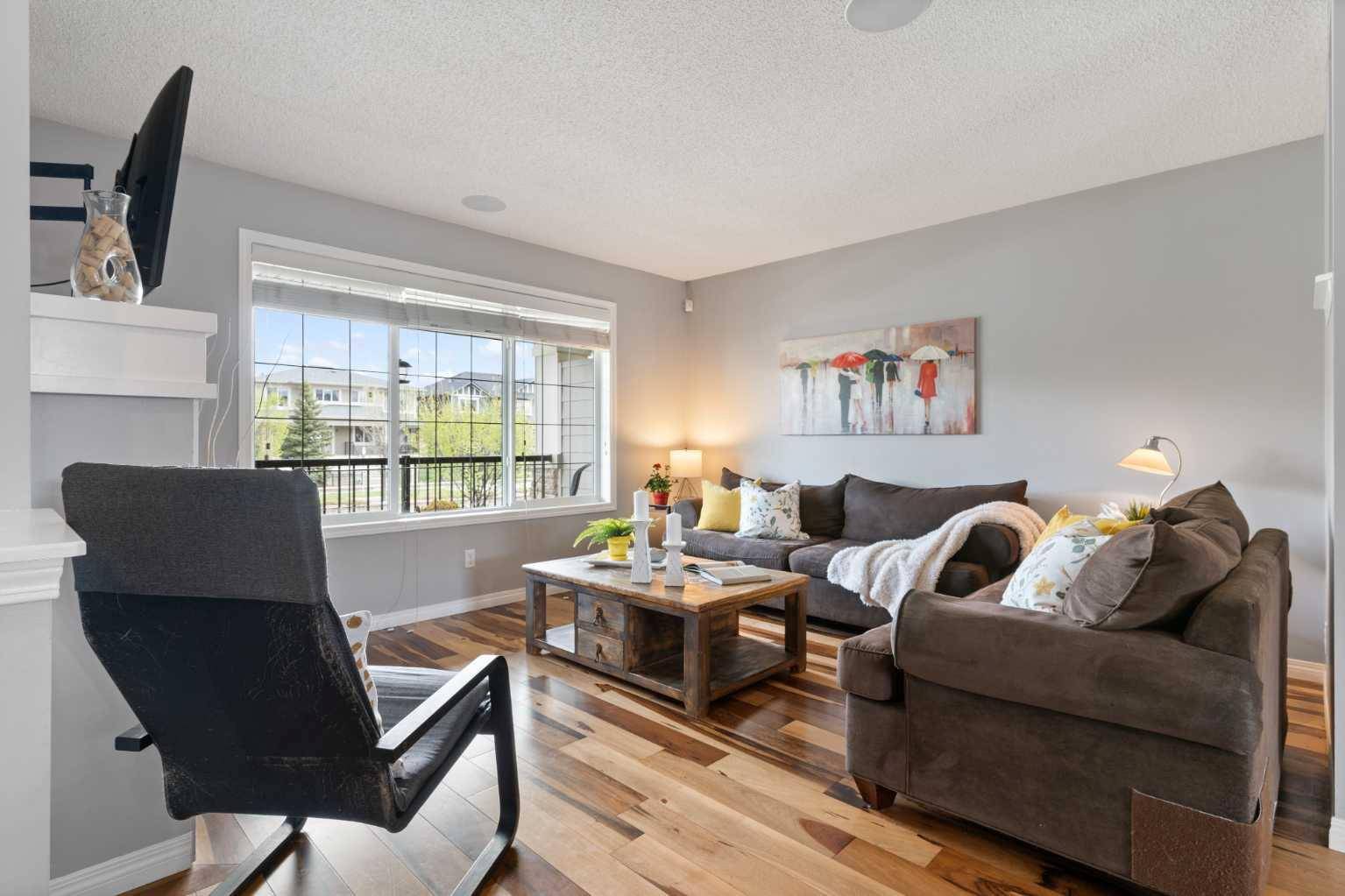 Calgary, AB T2X 0W3,37 Legacy Gate Southeast