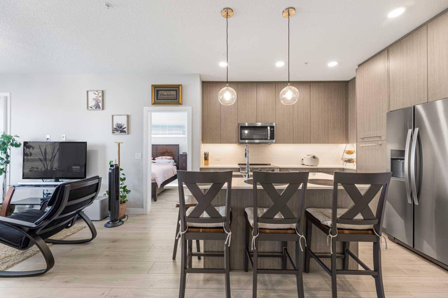 Calgary, AB T3N0Y6,76 Cornerstone Passage Northeast #2126