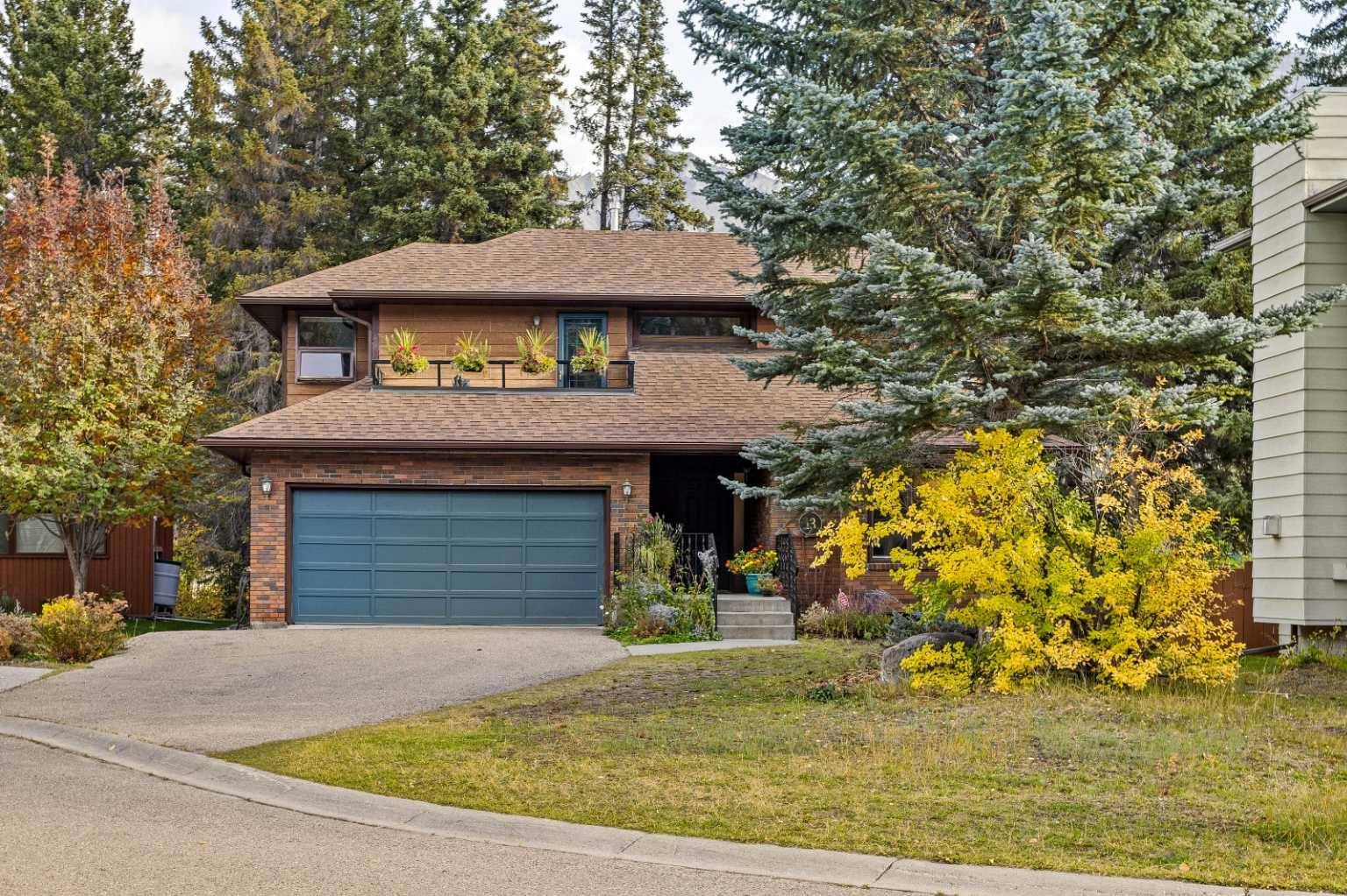 Canmore, AB T1W 2B9,13 Riverview PL