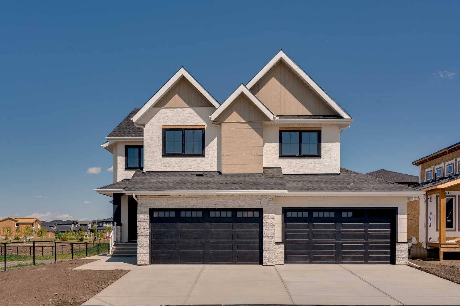 55 North Bridges Garden, Langdon, AB T0J1X3