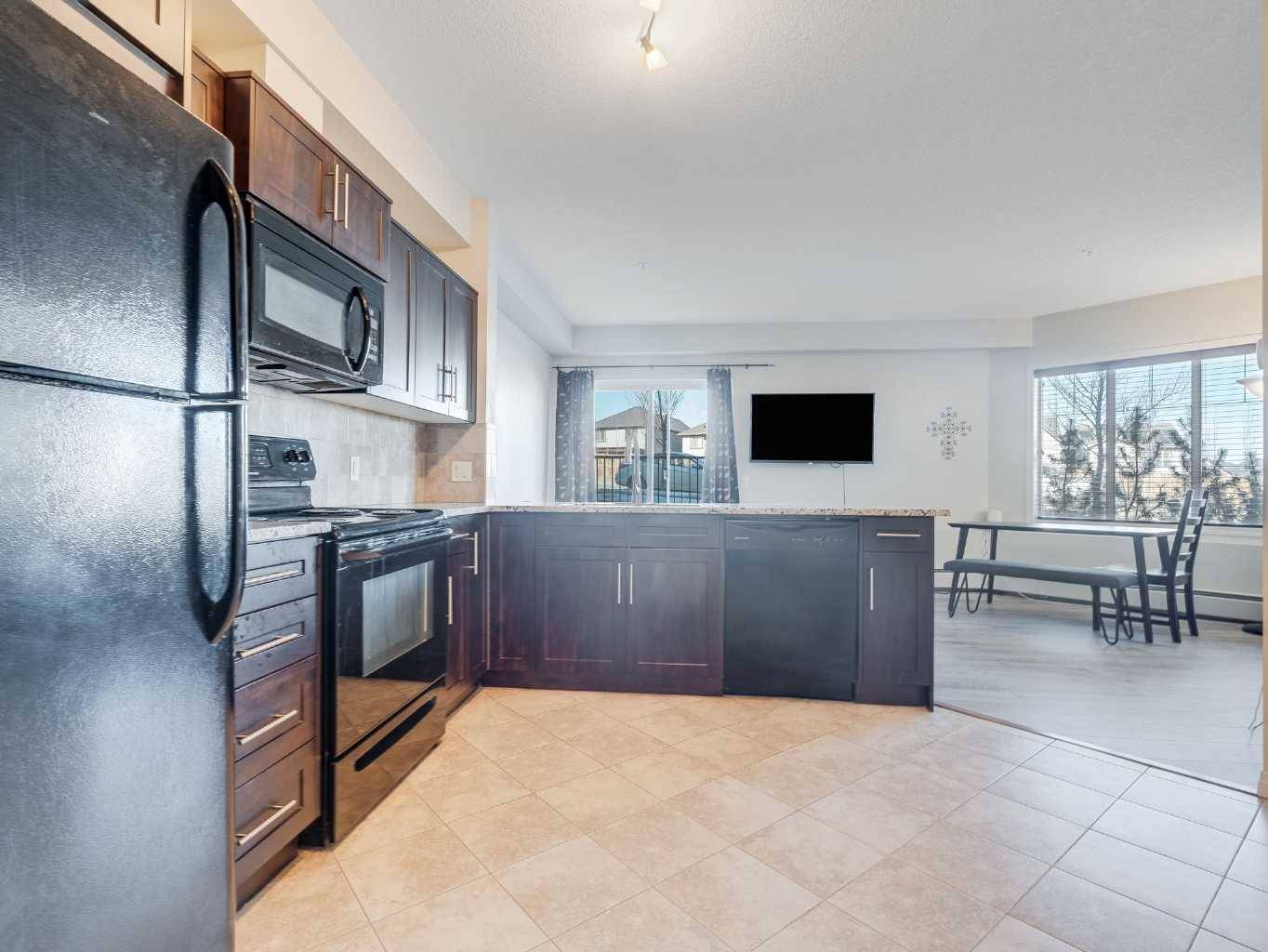 Calgary, AB T3R0k5,1540 Sherwood BLVD Northwest #1108