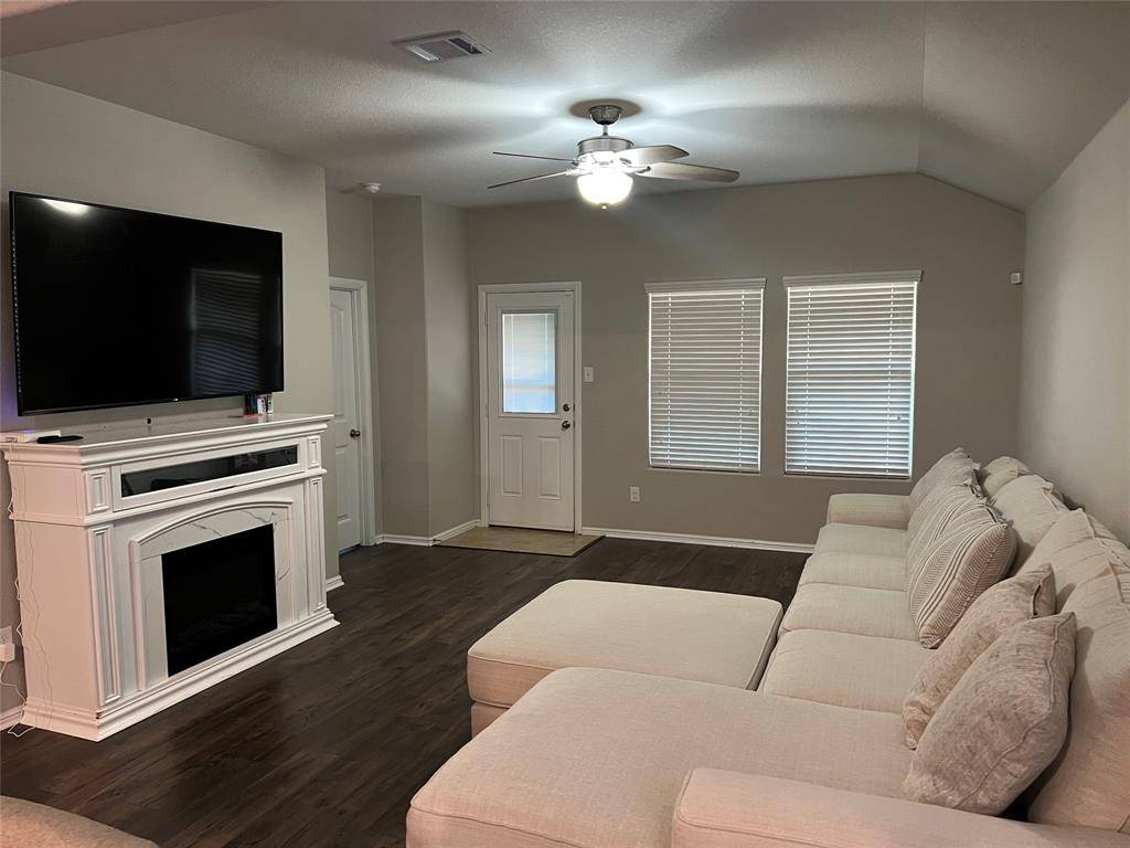 Crowley, TX 76036,749 Walls Boulevard