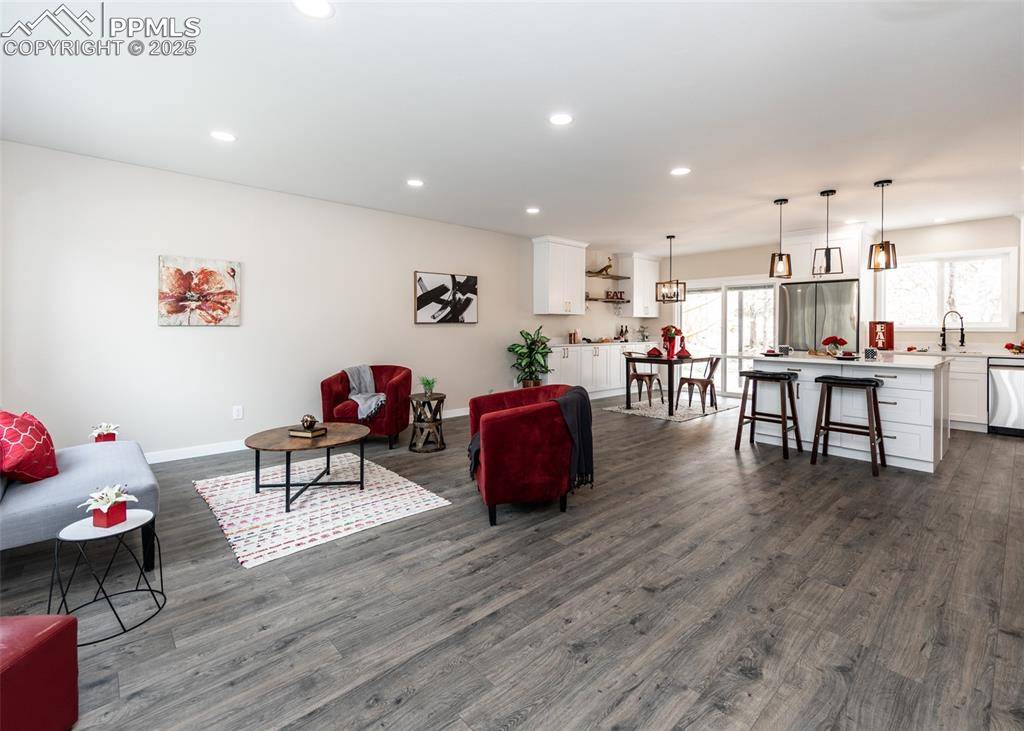 Colorado Springs, CO 80904,1021 Pioneer LN