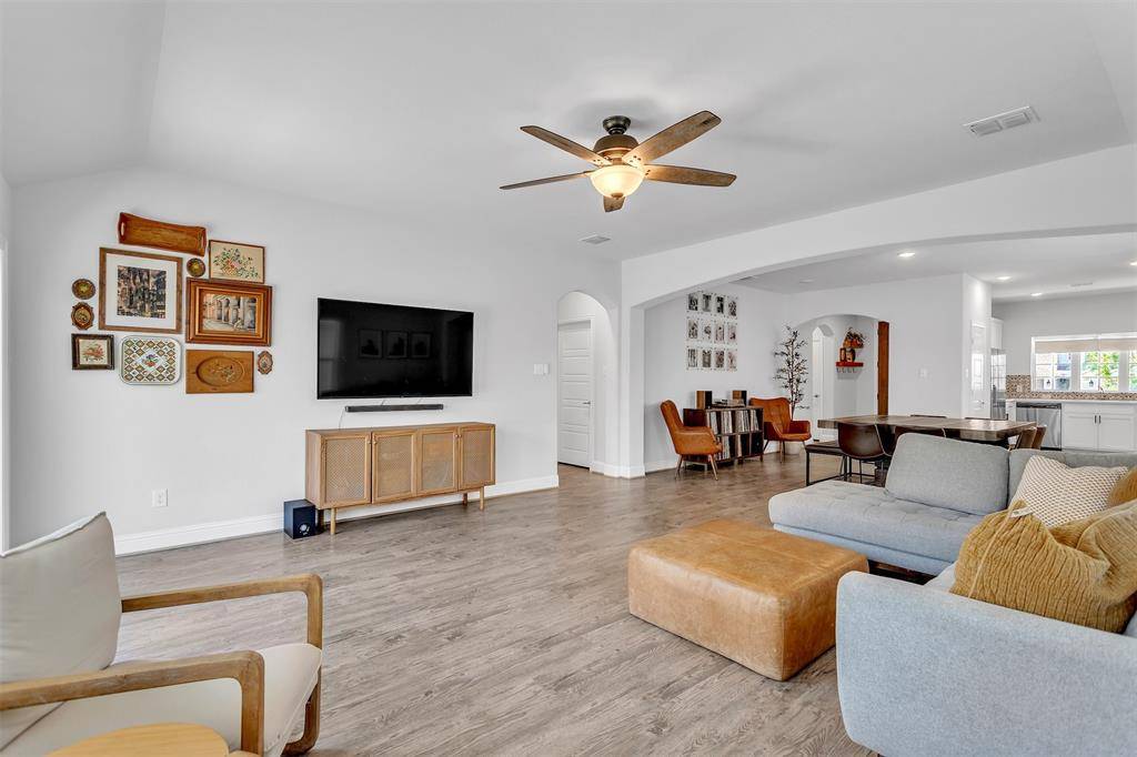 Forney, TX 75126,2118 Johnson City Avenue