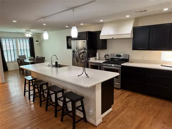 2365 Norwood Drive, Dallas, TX 75228
