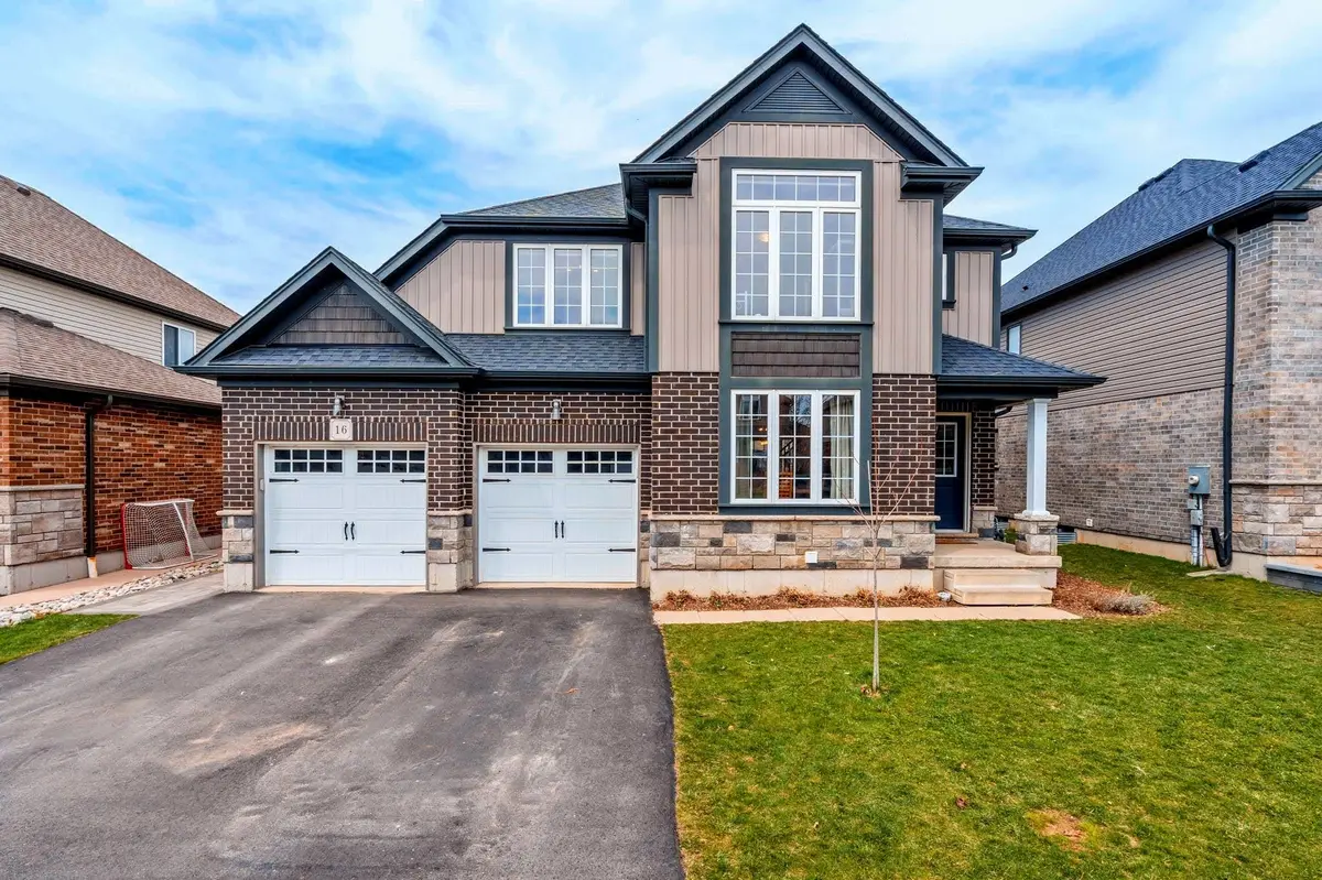 Stratford, ON N5A 3S5,16 Anderson CRES