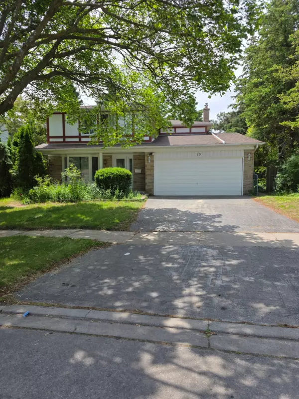 Toronto E07, ON M1S 3J9,15 Pipers Green AVE #1 Room