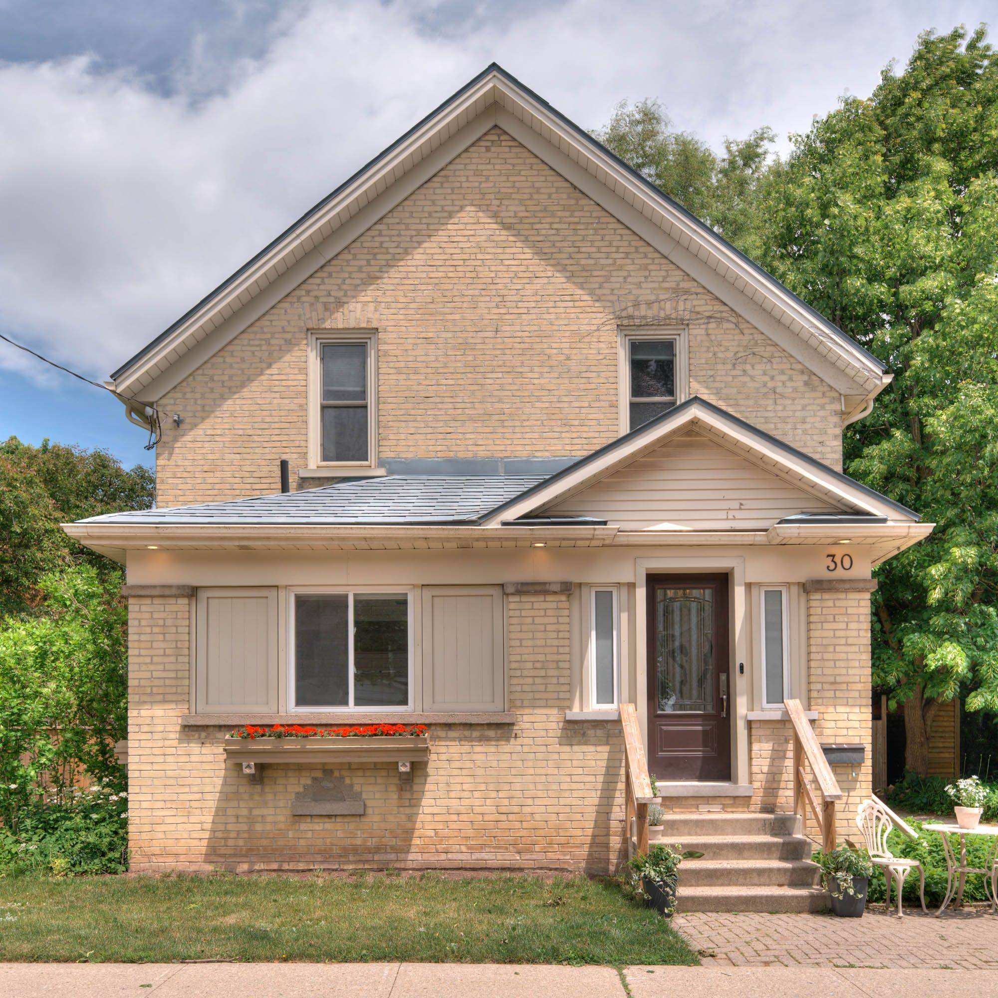 30 Wyatt ST E, Woolwich, ON N3B 2J2