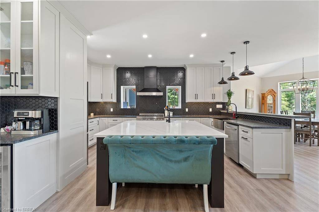 115 Old Rainy Lake RD, Mcmurrich/monteith, ON P0A 1Y0