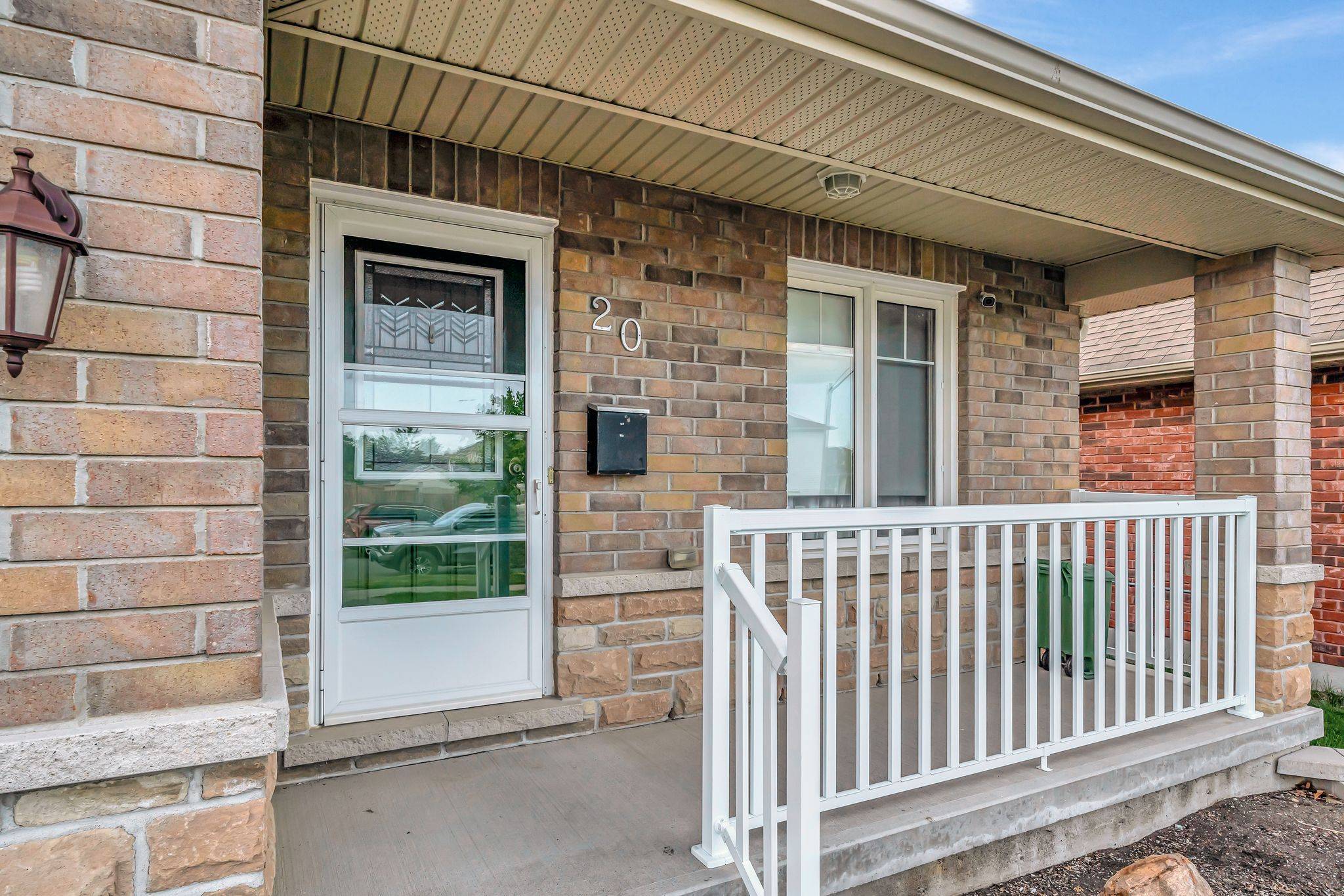 Kawartha Lakes, ON K9V 0C9,20 Lisbeth CRES