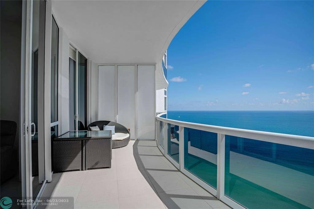 Sunny Isles Beach, FL 33160,16001 Collins Ave  #3107