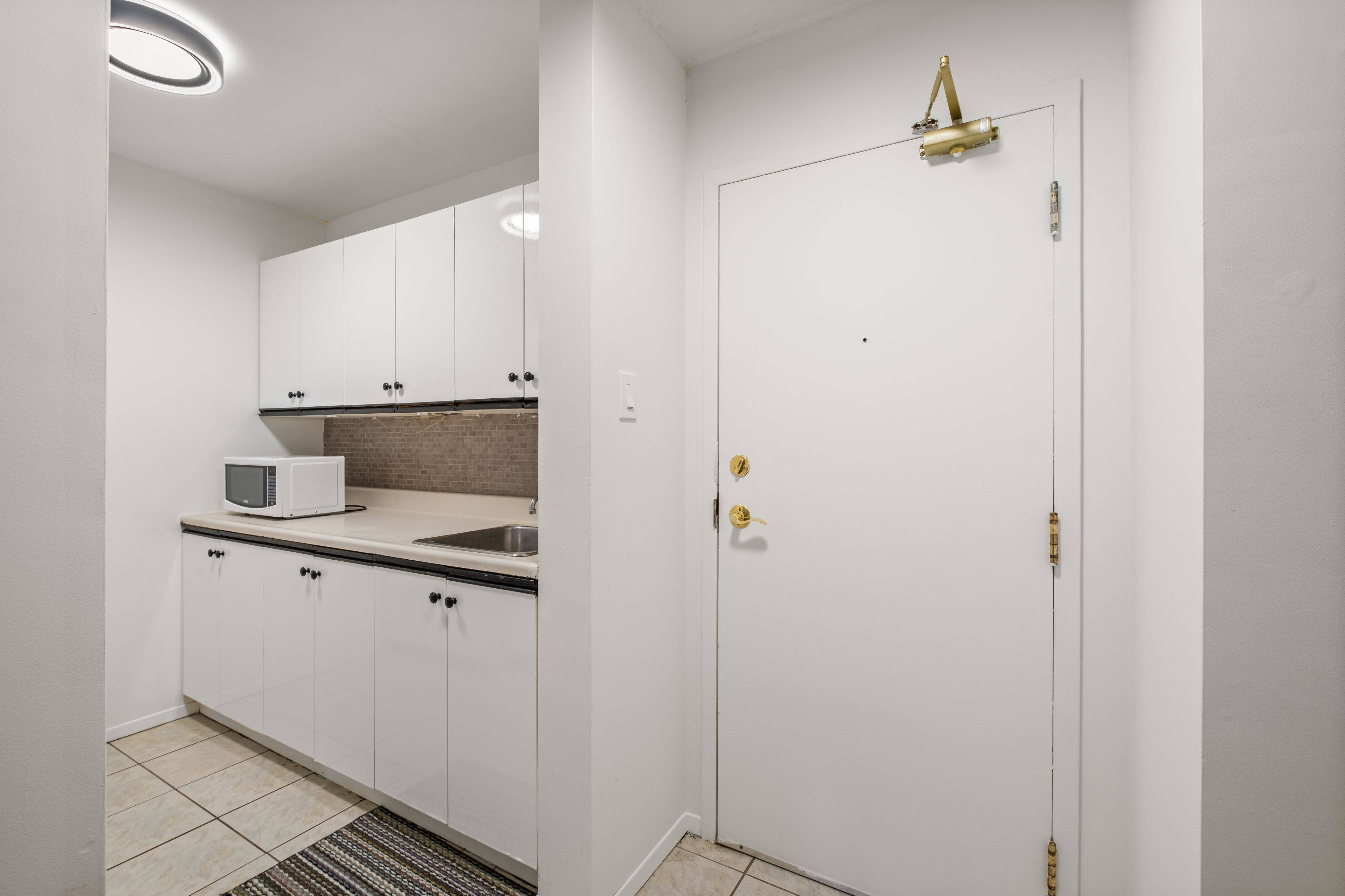 Gananoque, ON K7G 3C6,550 Talbot PL #105