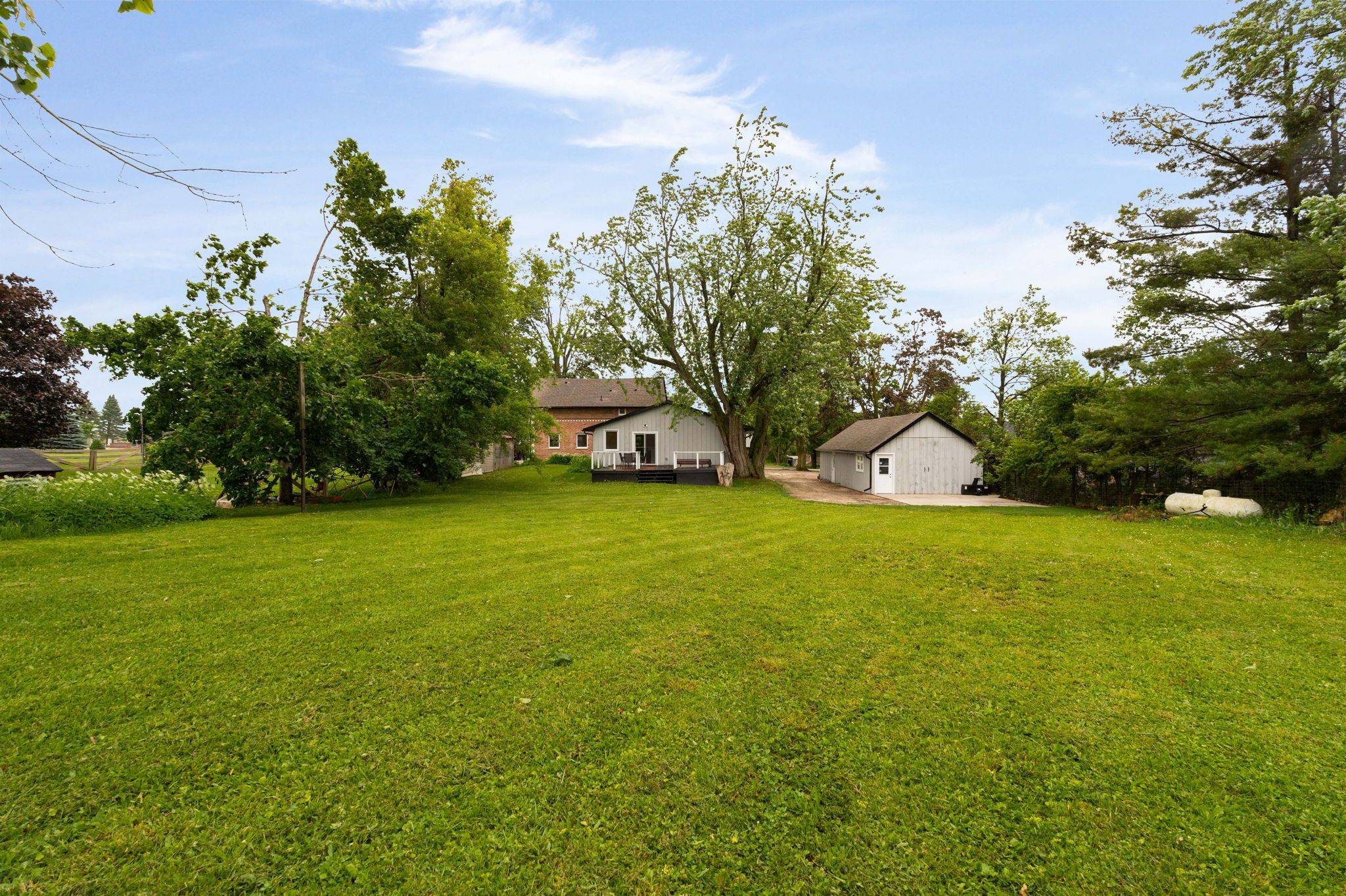 Mulmur, ON L9V 0B6,598320 2nd Line W