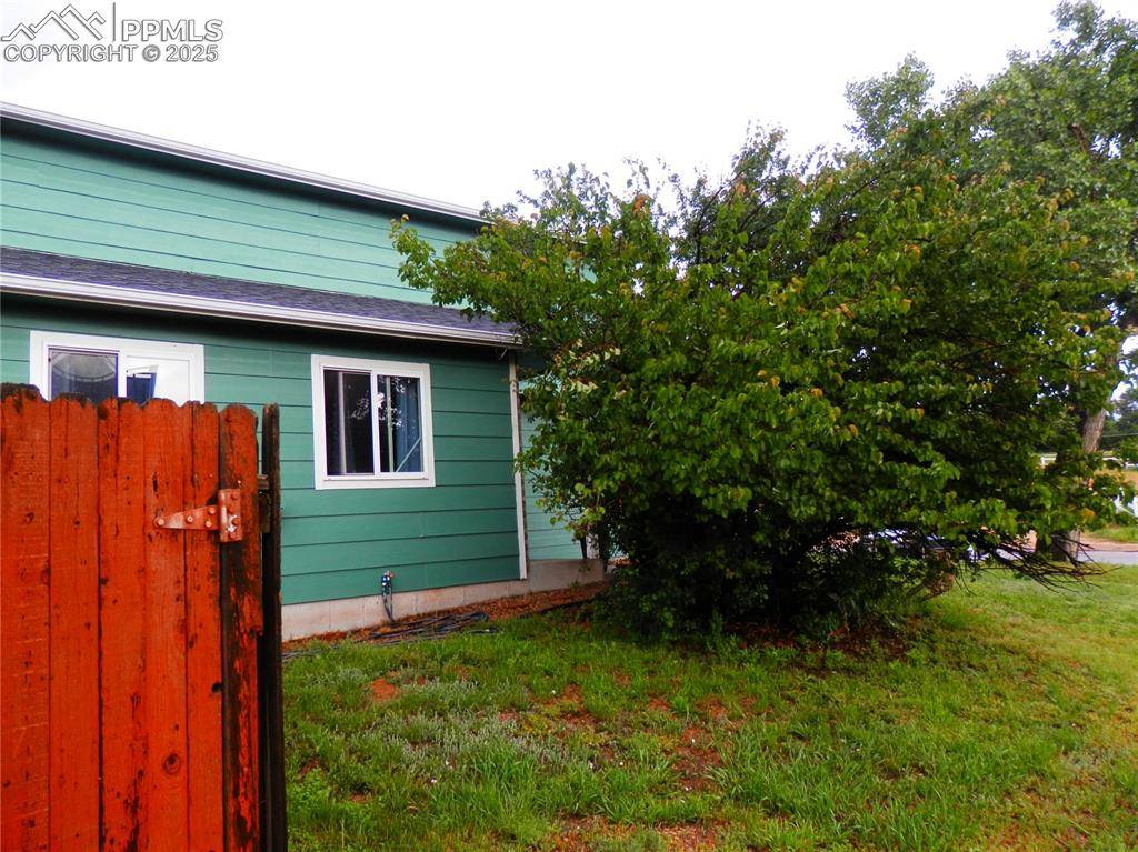 Colorado Springs, CO 80917,4450 Chaparral RD