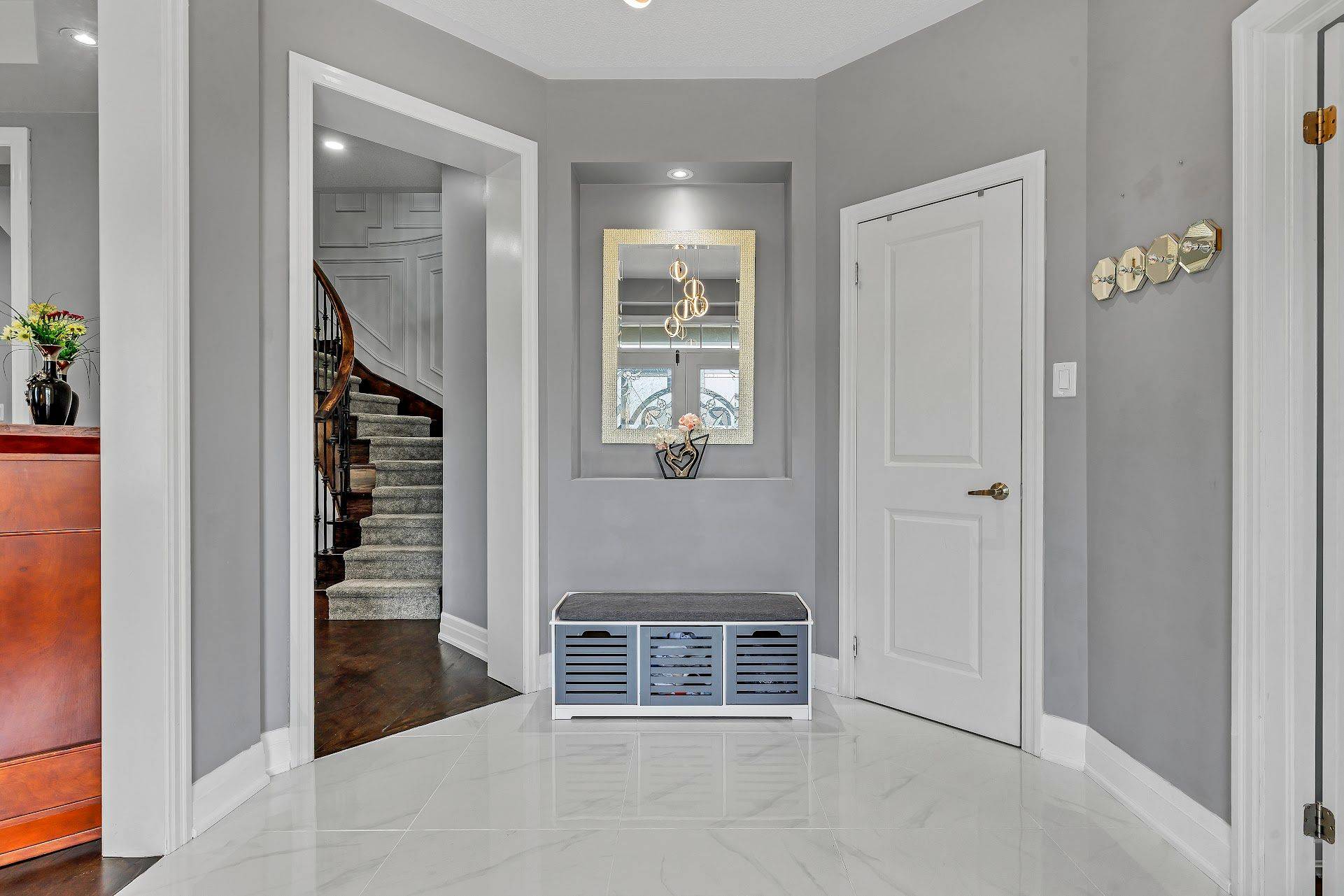 Oshawa, ON L1H 7K4,460 Gulfstream AVE