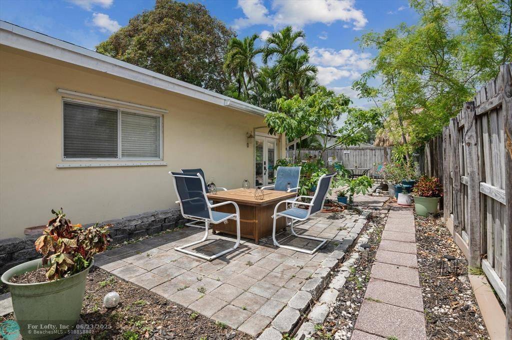 Fort Lauderdale, FL 33315,[StreetName,UnitNumber,StreetNumber,StreetDirPrefix]