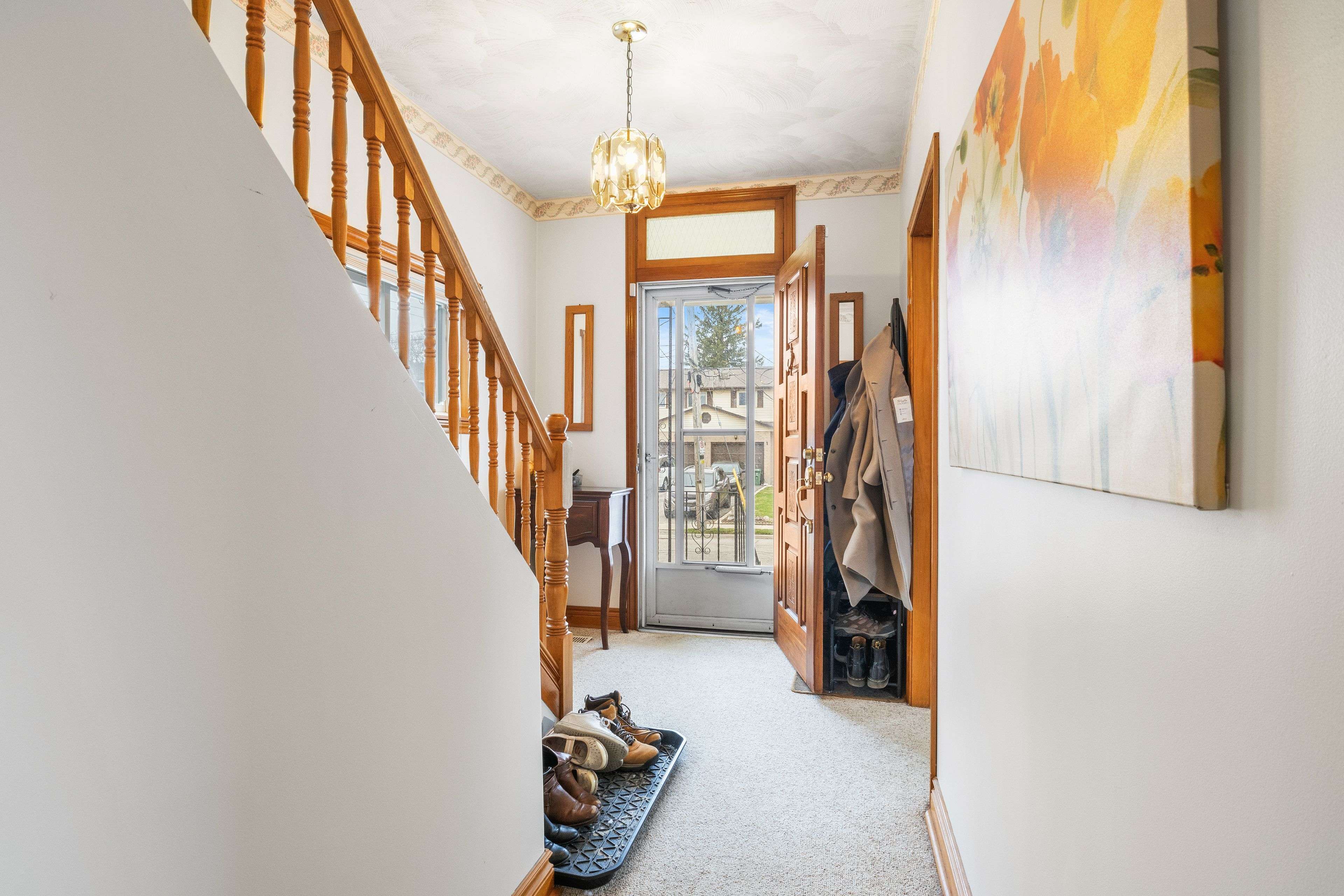 Guelph, ON N1H 2Y6,20 Crimea ST