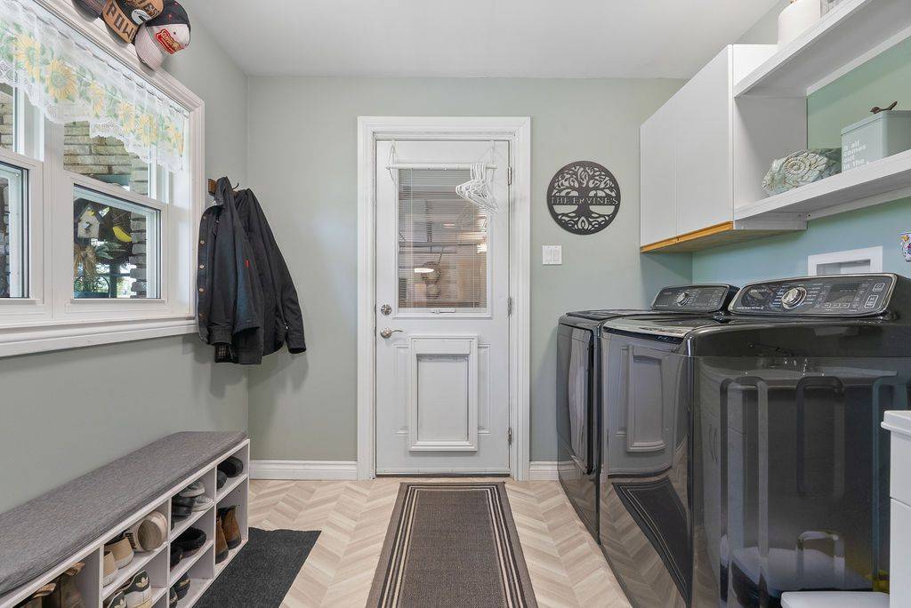 Kawartha Lakes, ON K9V 4R2,53 Ridgewood RD