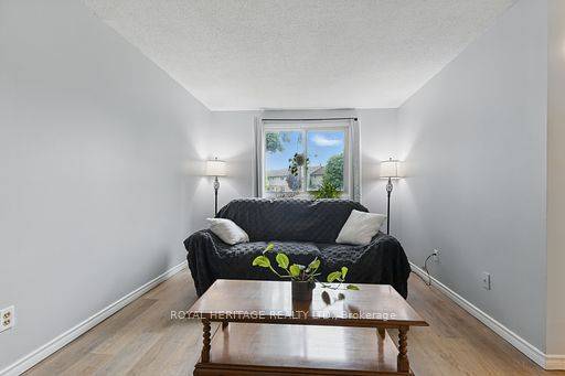 Woodstock, ON N4T 1K8,482 Springbank AVE N #10