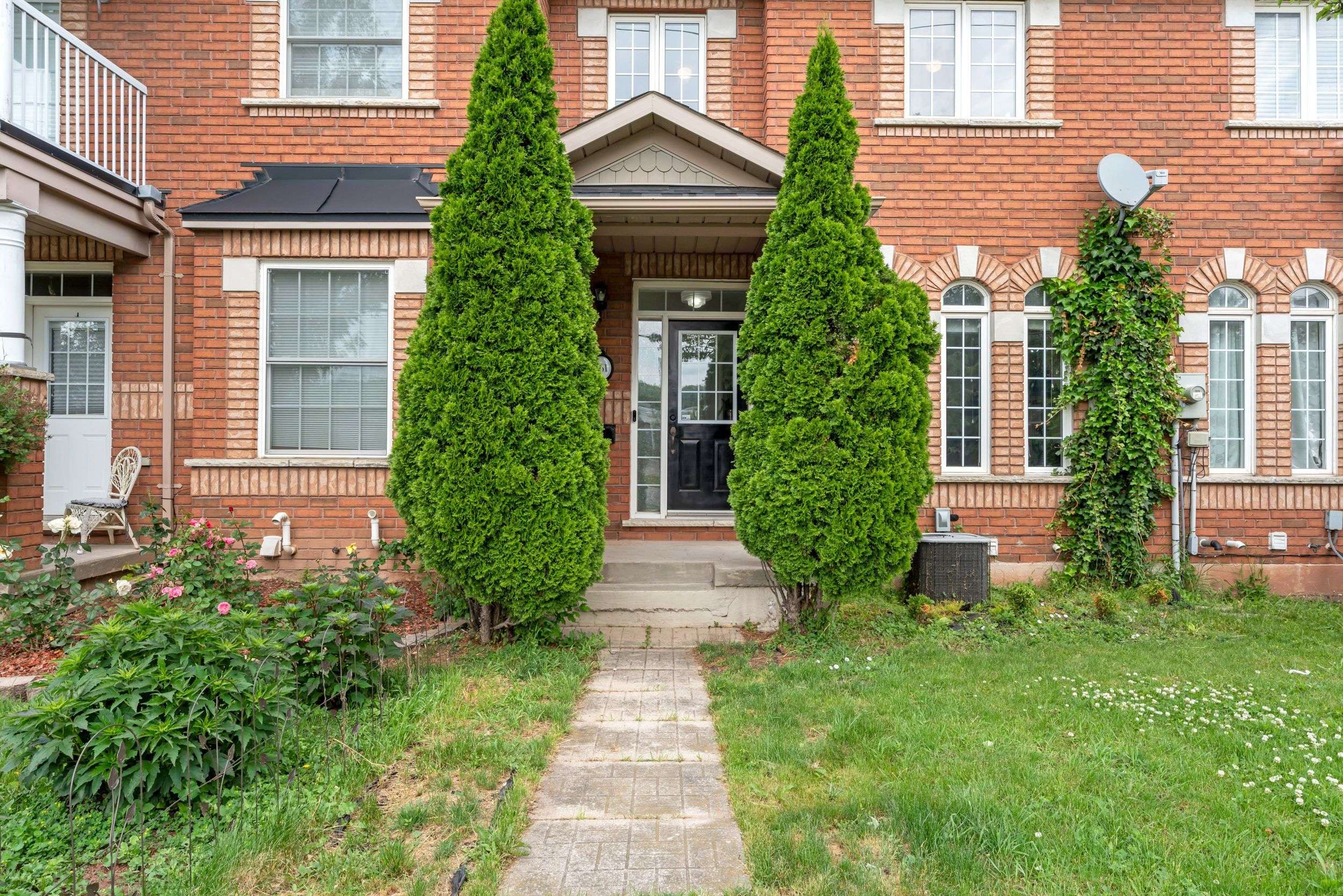 Hamilton, ON L8G 5G7,461 HWY 8 N/A