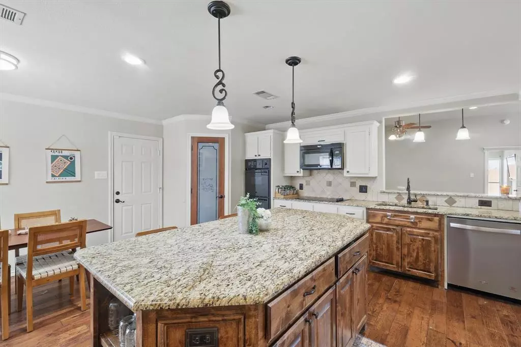 North Richland Hills, TX 76182,7732 Sagebrush Court N