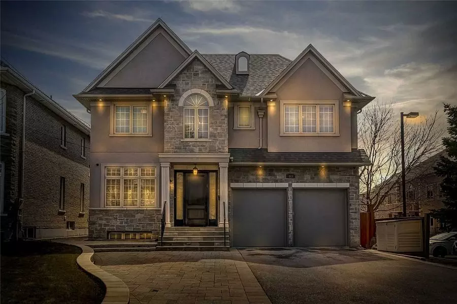 Vaughan, ON L4J 3N3,267 King High DR
