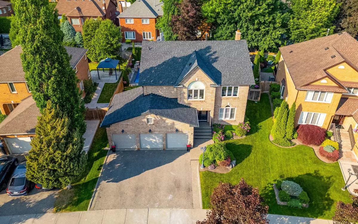 Brampton, ON L6Z 3L7,7 Stonegate DR