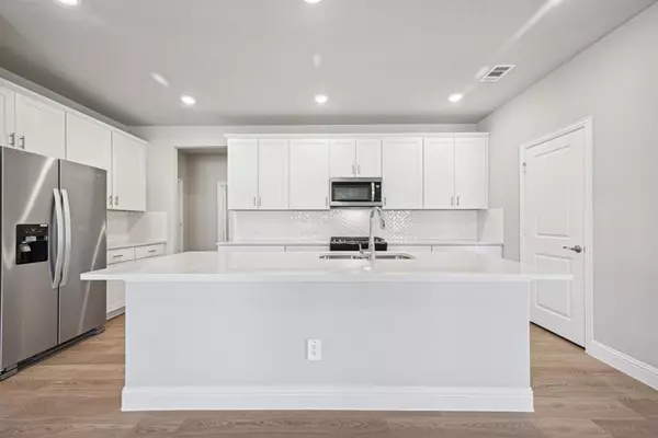 1027 Emberwood Drive, Mckinney, TX 75069