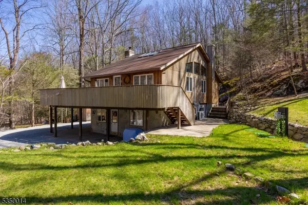 Vernon Twp., NJ 07461,20 Glenwood Ln