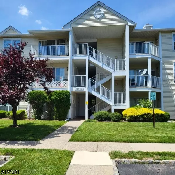 219 Rachel Ct, Franklin Twp., NJ 08823