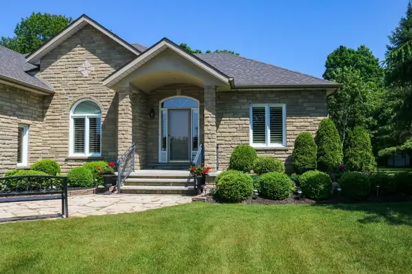 Wasaga Beach, ON L9Z 1J8,8 Hillier CT