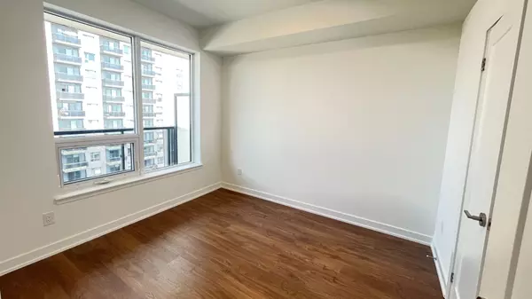 Mississauga, ON L4Z 0C9,5105 Hurontario ST #1010
