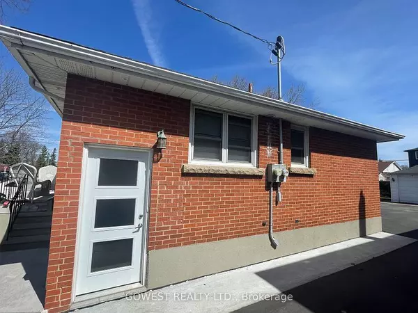 Hamilton, ON L9C 5A2,135 West 27 ST #Lower Level