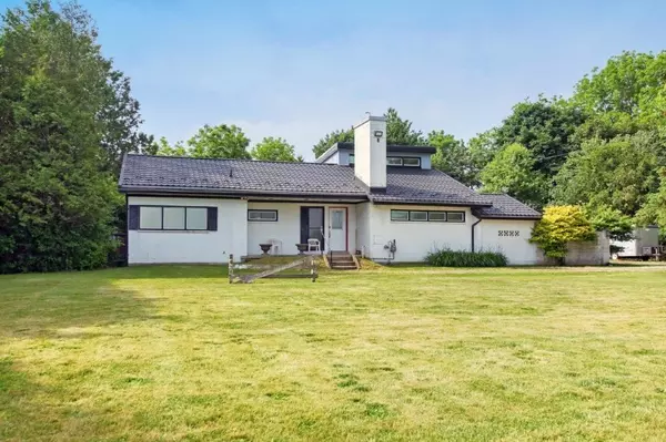 Middlesex Centre, ON N0M 1C0,14619 Medway RD